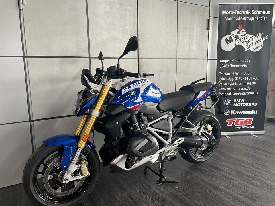 BMW R1250R Sport + Akrapovic in Simmern