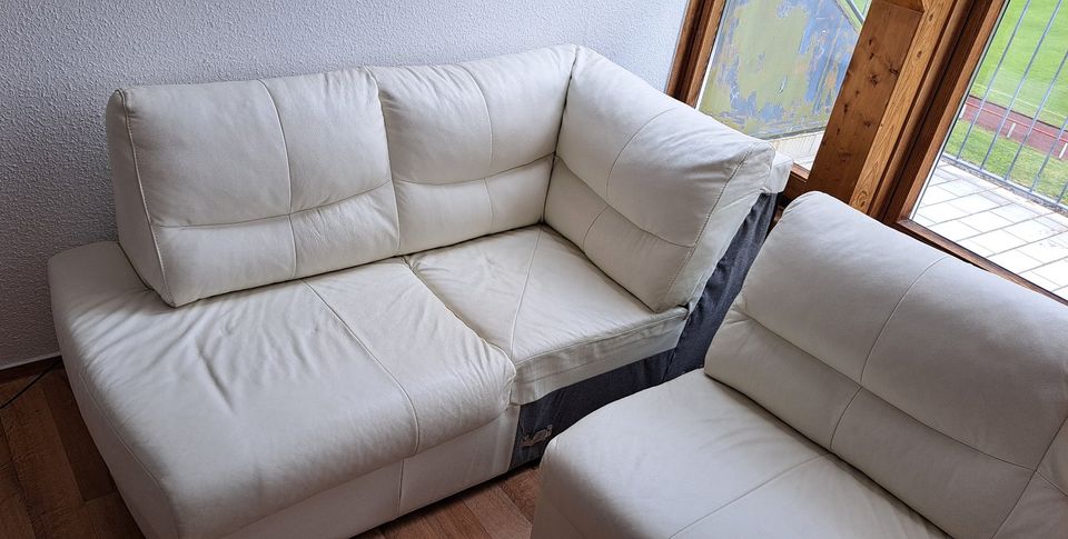 Ecksofa aus hochwertigem Leder in Nennhausen