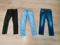 3 X Jeans Hose Jeggins Benetton / H&M Mädchen Gr. 122 Frankfurt am Main - Frankfurter Berg Vorschau