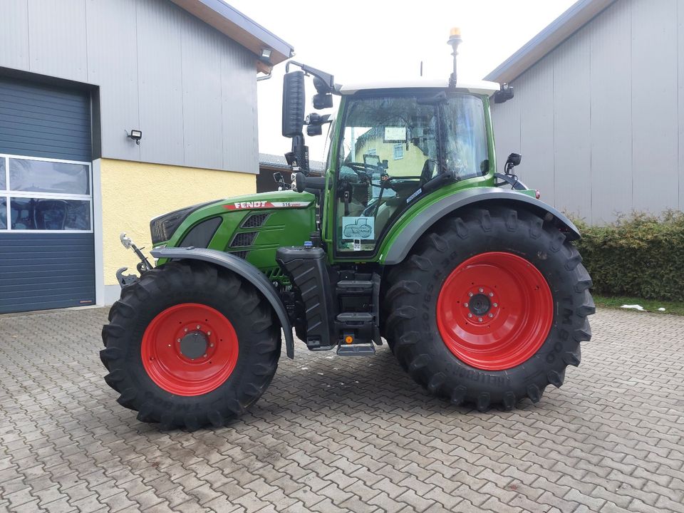 Fendt 516 GEN3 Profi+ Set 2 RTK LED Vollausstattung in Tirschenreuth