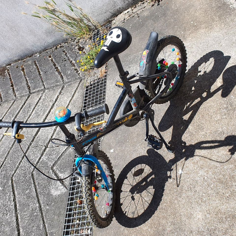 Kinderfahrrad 16 Zoll Jack Pirate von BTWIN Mountainbikes in