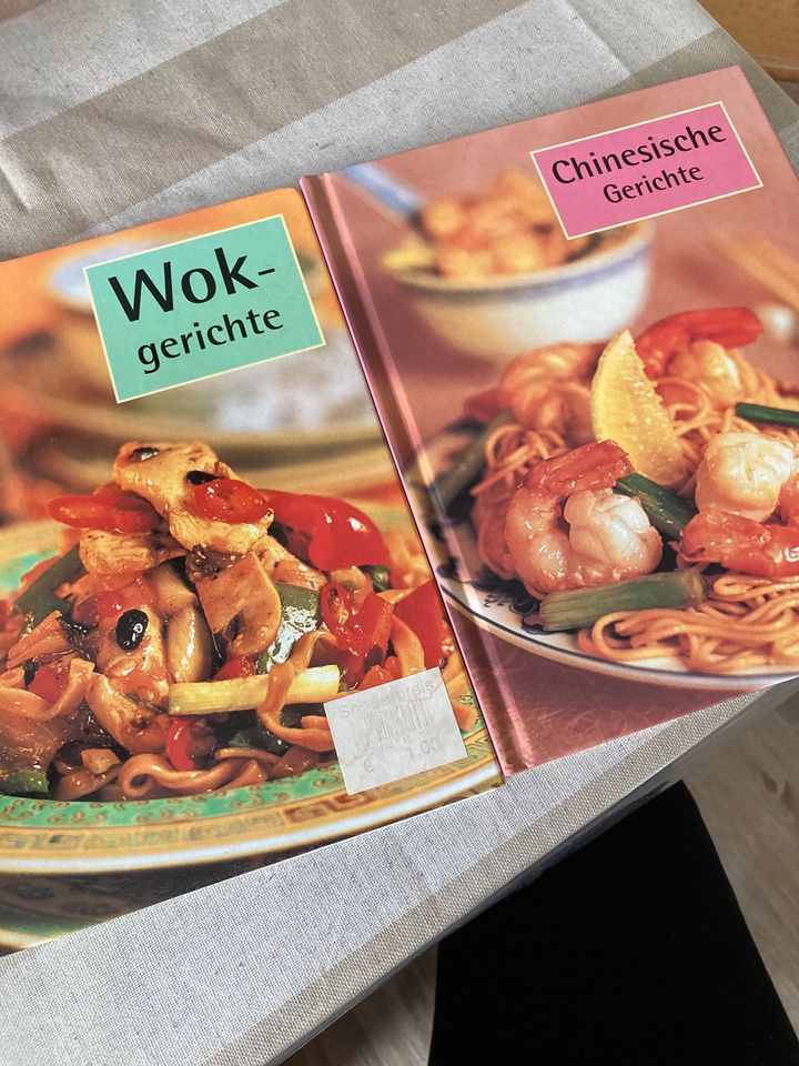 Kochbücher Wokgerichte Chinesische Küche in Velten
