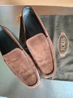TOD'S HERREN SLIPPER, WILDLEDER, BRAUN , GR. 42 Bayern - Neusäß Vorschau