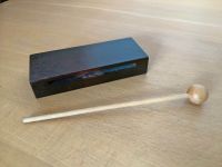 Holzblock Schlagtrommel mit Holzschlägel Musikinstrument für Kind Baden-Württemberg - Starzach Vorschau