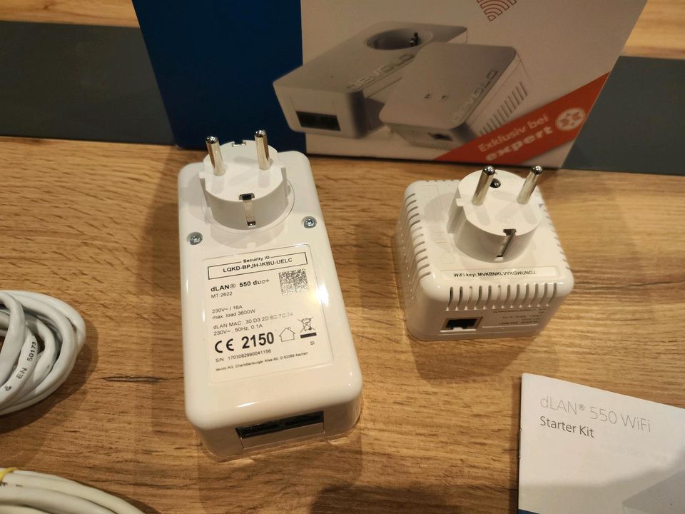 Devolo dLAN 550 WiFi Starter Kit mit original Verpackung in Friedrichshafen