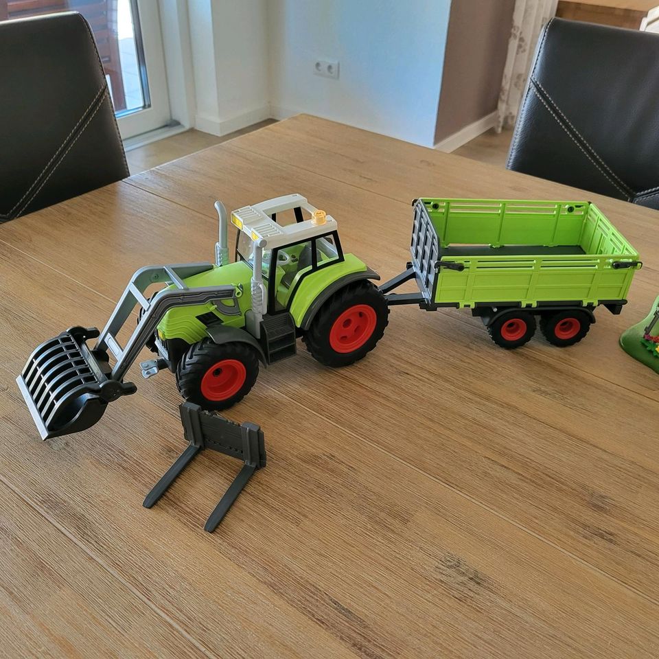 Playmobil Set XXL Bauernhof Nr. 5119 + extra Zubehör Traktor in Nordhorn