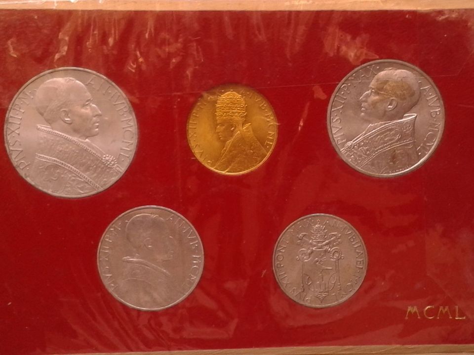KMS 1950 Vatikan Gold Pius XII. Pacelli mit 100 Lire Gold im Set in München