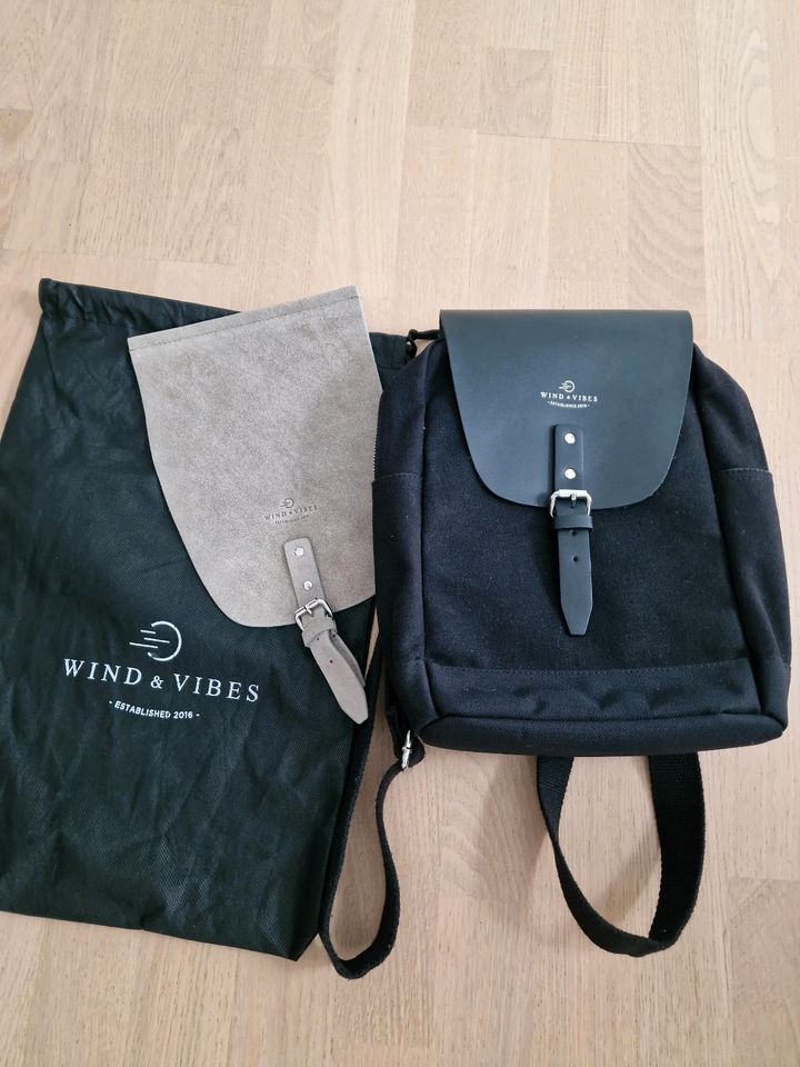 Rucksack Wind & Vibes small 2 Flaps neuwertig in Peine