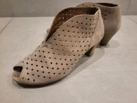 Neuwertige Damenschuhe Gabor Sommer Stiefelette Gr. 5 (37,5) Sachsen-Anhalt - Dessau-Roßlau Vorschau