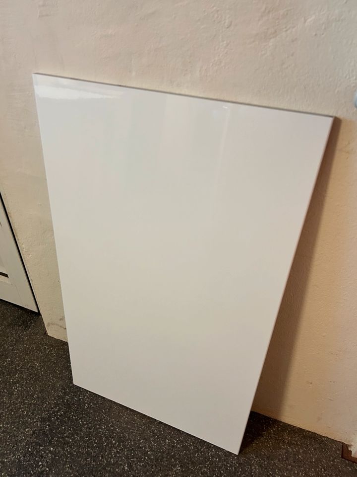 IKEA RINGHULT Tür, Hochglanz weiß, 60 x 100 cm, ohne Bohrungen in Sprockhövel