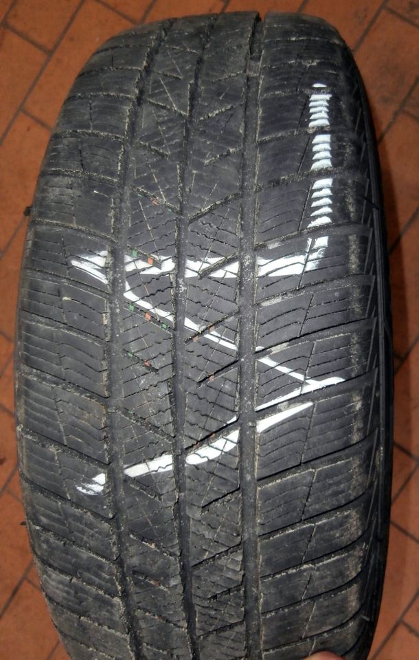 Audi A4 Audi A4 Avant B8 B81 Winterräder Reifen 225/55 R16 99H in Rehna