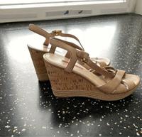 Prada Sandalen Gr. 40 Baden-Württemberg - Heidelberg Vorschau