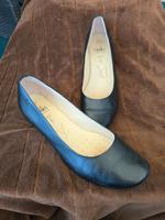 Caprice Leder  Pumps mit Blockabsatz Gr. 42 Bayern - Niederaichbach Vorschau