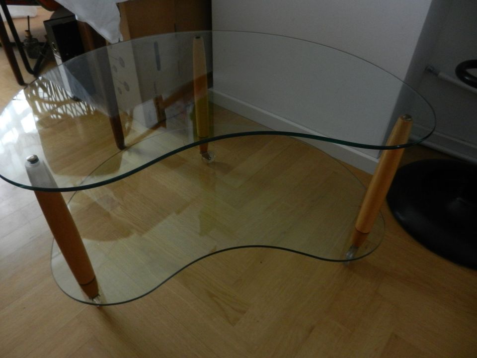 70er Couchtisch Tisch Nierentisch Glas mit Ablage in Meckenheim