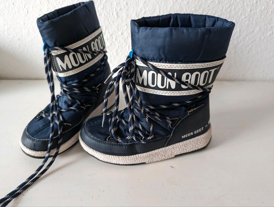 Moonboot Gr. 29 in Kelkheim