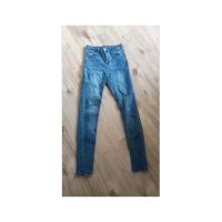 Jeans skinny Gr.S sehr guter Zustand, Top, Damen Berlin - Treptow Vorschau