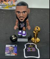 SUCHE ZURU NBA BALLERS Figur Rare LeBron James + Stephen Curry Nordrhein-Westfalen - Hagen Vorschau