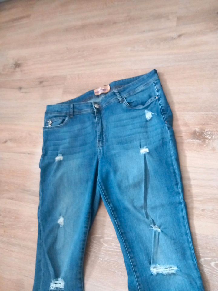 Damen Jeans in Jockgrim