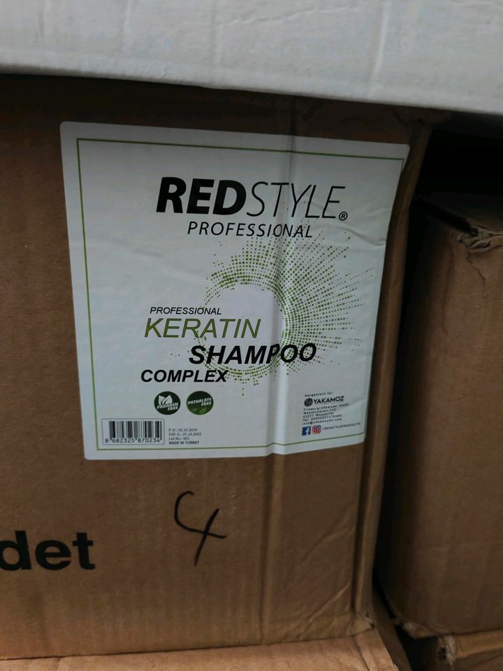 Red Style Professional Keratin Shampoo in Langenfeld