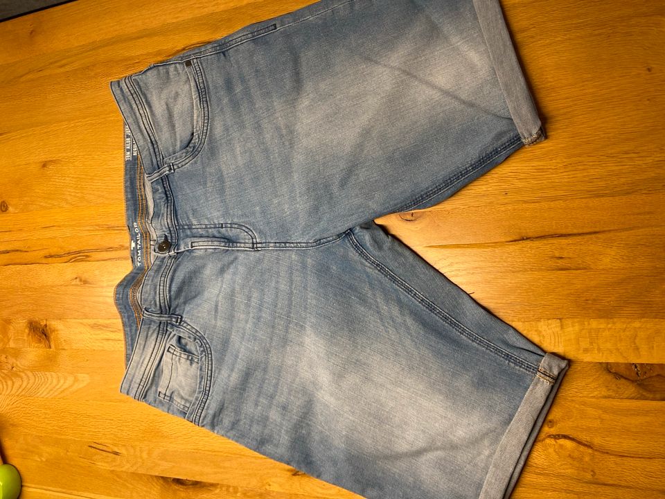 Herren Jeans Shorts Tom Tailor 38 in Lohne