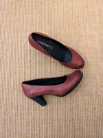 Pumps High Heels Leder Gr.39 neuwertig! Berlin - Schöneberg Vorschau