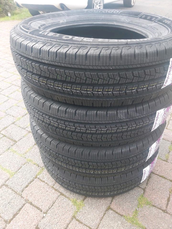 4x Neue 205/75/R16C 110/108R Winterreifen ( VERSANDFREI) in Netphen