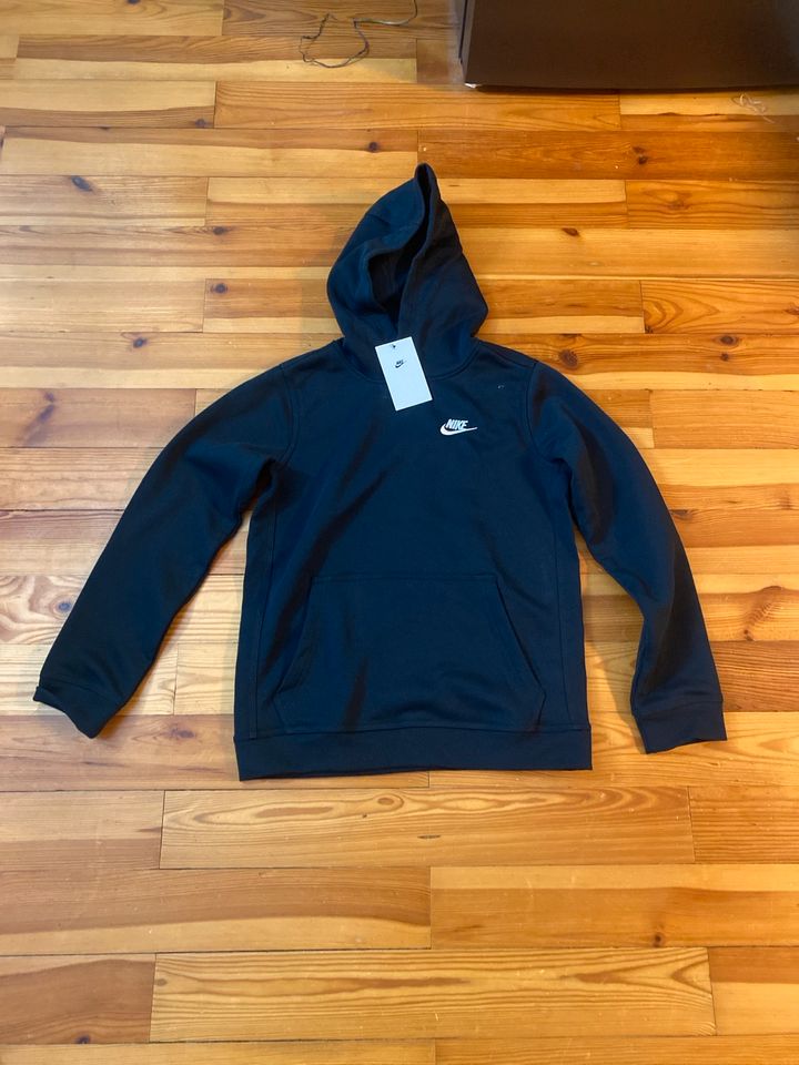 Nike Pullover Kapuzenpulli Kinder Gr. L 147-158 NEU in Heidelberg