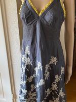 Kleid von Guess Größe S Nordrhein-Westfalen - Mönchengladbach Vorschau