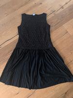 Heine Damen Lochstickerei Kleid schwarz Gr. 40 NEU! Sachsen - Pegau Vorschau