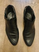 Halbschuhe Gabor schwarz Größe 9/42 Niedersachsen - Wendeburg Vorschau