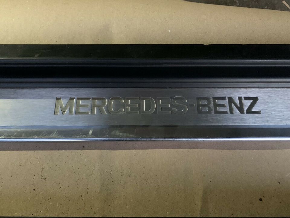 Mercedes-Benz R129 SL Einstiegsleisten Rechts & Links 1296800335 in Hanau