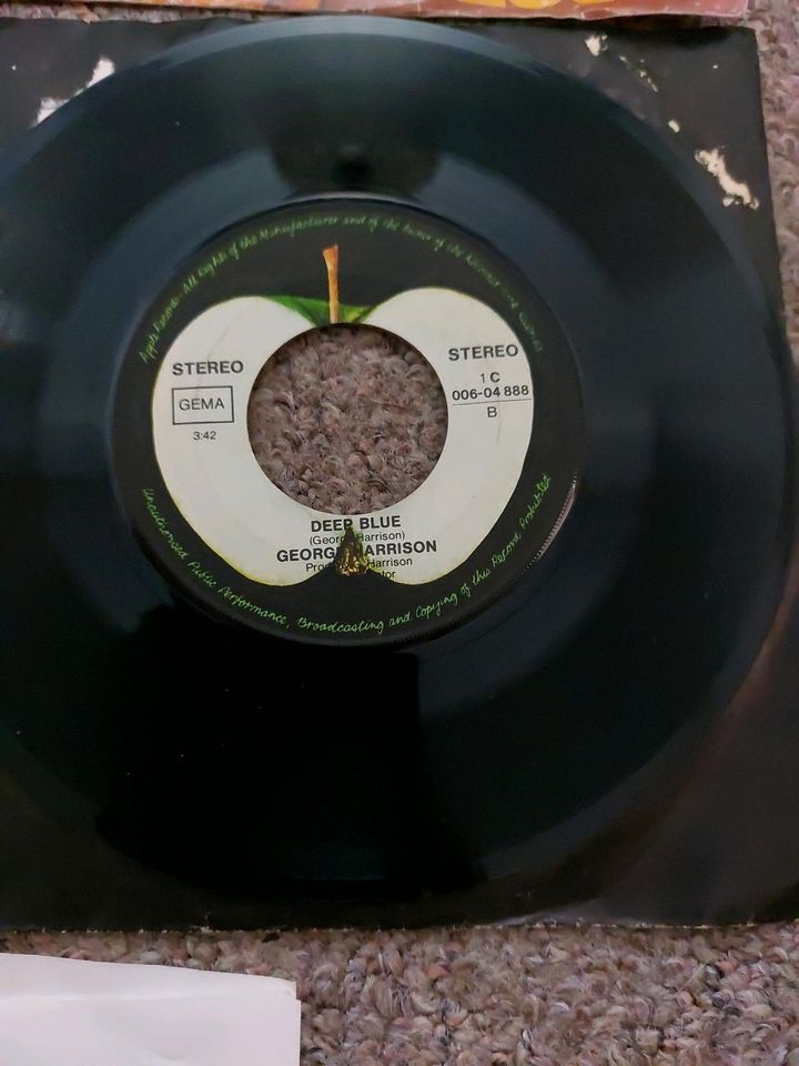 8 Singles Vinyl George Harrison mit/ohne original Cover in Großschönau