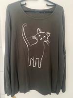 Süßes Katzenshirt mit langem Arm, oliv, von bpc, Gr. 44/46 Nordrhein-Westfalen - Ratingen Vorschau