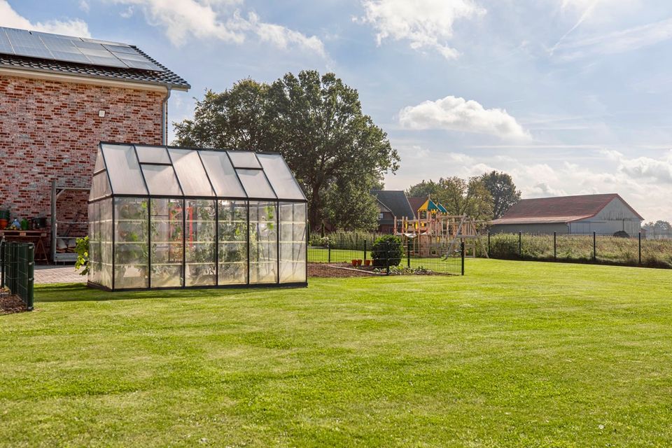 Ohne Käuferprovision!    Luxuriöses Betriebsleiterhaus mit Gewerbehalle in Twistringen. in Twistringen