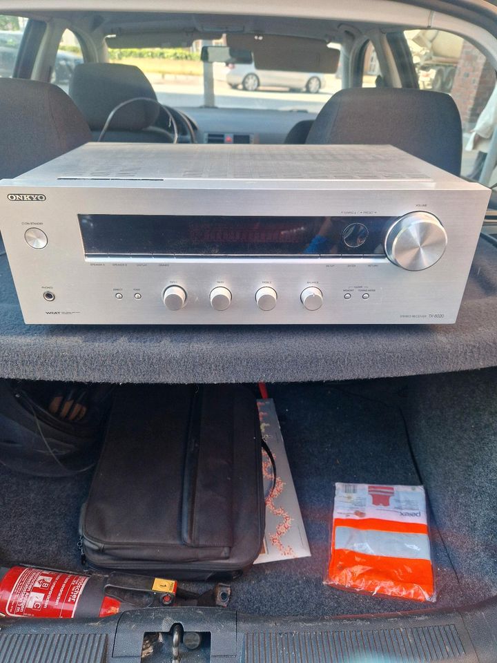 Onkyo Stereo Reciver TX-8020 in Hamburg