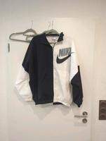 Nike Webjacke gr XS Oversize Nordrhein-Westfalen - Telgte Vorschau