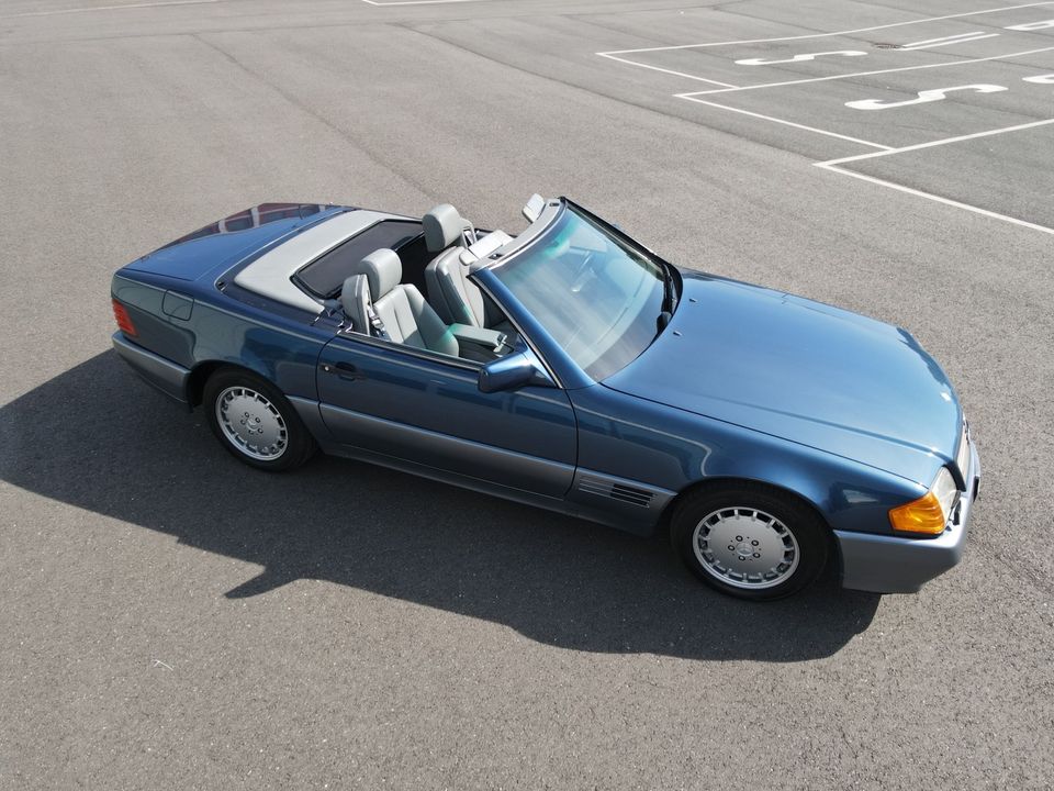 Mercedes - Benz 500 SL R129 in Düsseldorf