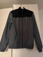 Nike Jacke Größe M Bayern - Poing Vorschau