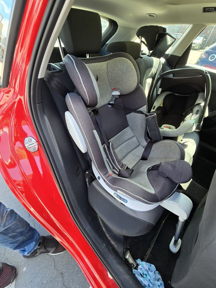 Osann Kindersitz mit Isofix in Kiel