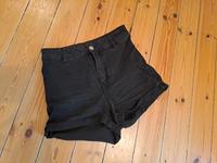 H&M Damen Shorts Hotpants high waist Gr 36 S schwarz Schleswig-Holstein - Lübeck Vorschau