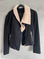 Jacke mit flauschigen Kragen Bayern - Dittelbrunn Vorschau