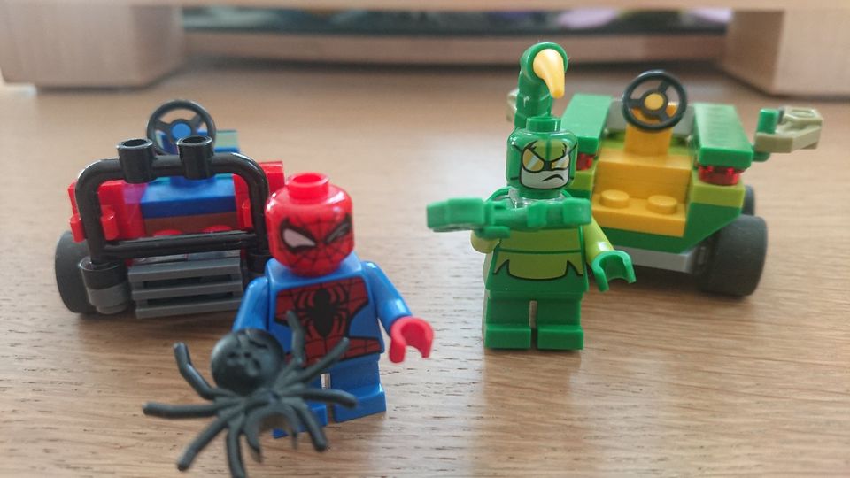 Lego Set Minifiguren Scorpion und Spider-Man 76071 in Frankfurt am Main