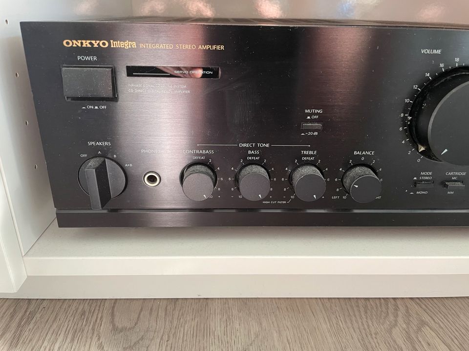 ONKYO Verstärker / Amplifier  A 8450 in Hamburg