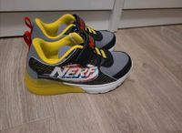 Turnschuhe/ Blinkschuhe / Sportschuhe Sachsen - Radeberg Vorschau