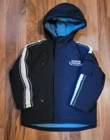 Warme Kinderjacke mit Kapuze Gr. 122 neu Nordrhein-Westfalen - Moers Vorschau