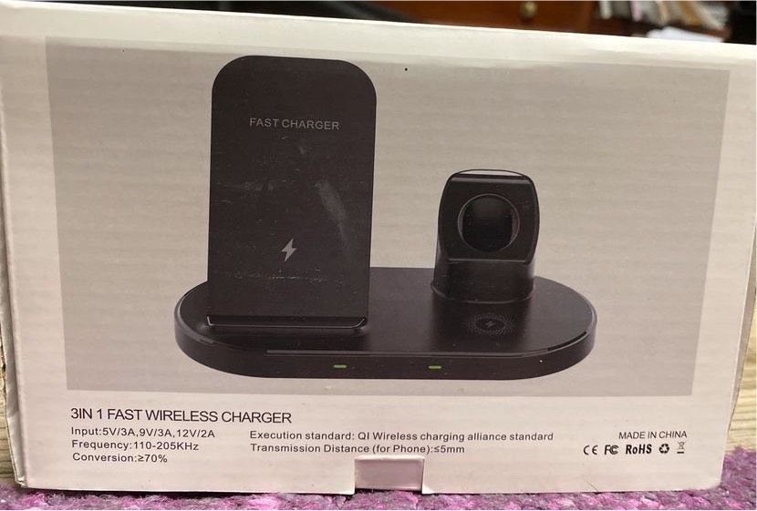 3in1 Wireless Charger Ladegerät für Apple Geräte in Hohenwart