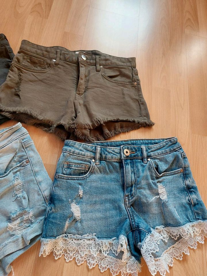 Shorts von H&M Gr.34 in Heemsen