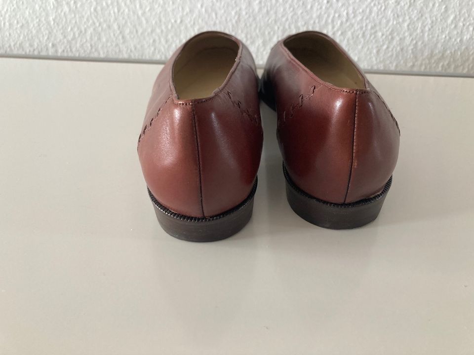 BALLY dandy Damen Halbschuhe  Leder Gr. UK7,5 in Schönaich