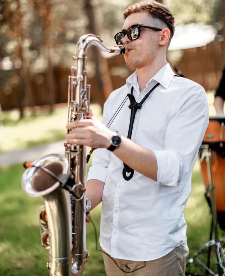 Saxophonist für ihre Hochzeit,Geburtstag und jede Veranstaltung in Bielefeld