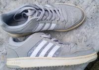 Adidas Damensneaker Gr. 38 in grau Hessen - Hilders Vorschau
